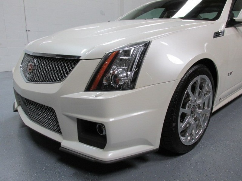 2009 Cadillac CTS-V Sedan - White Diamond Tricoat