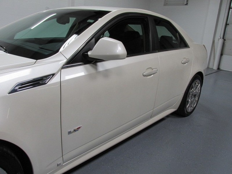 2009 Cadillac CTS-V Sedan - White Diamond Tricoat