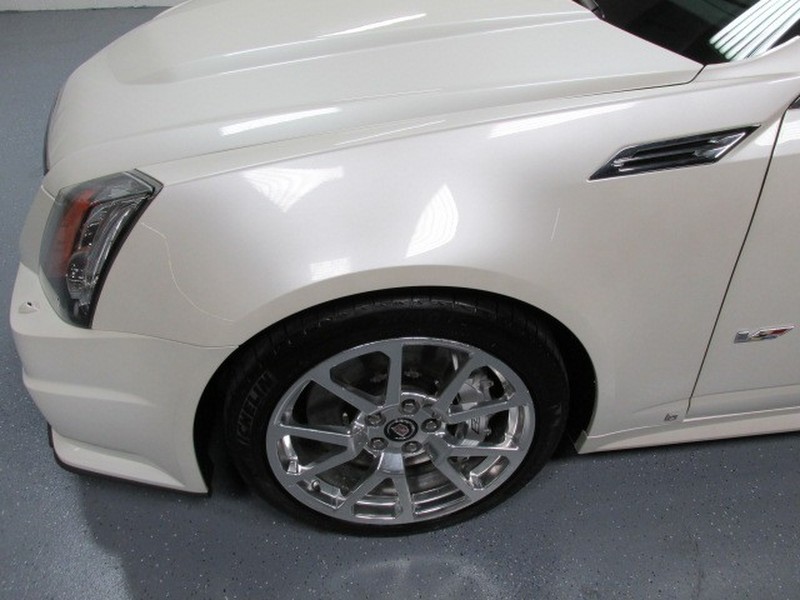 2009 Cadillac CTS-V Sedan - White Diamond Tricoat