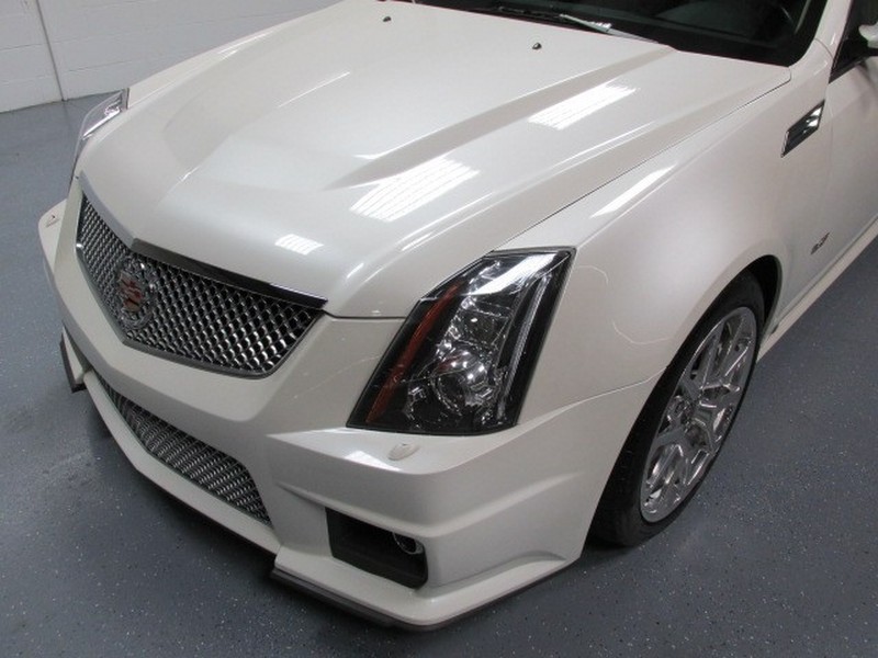 2009 Cadillac CTS-V Sedan - White Diamond Tricoat