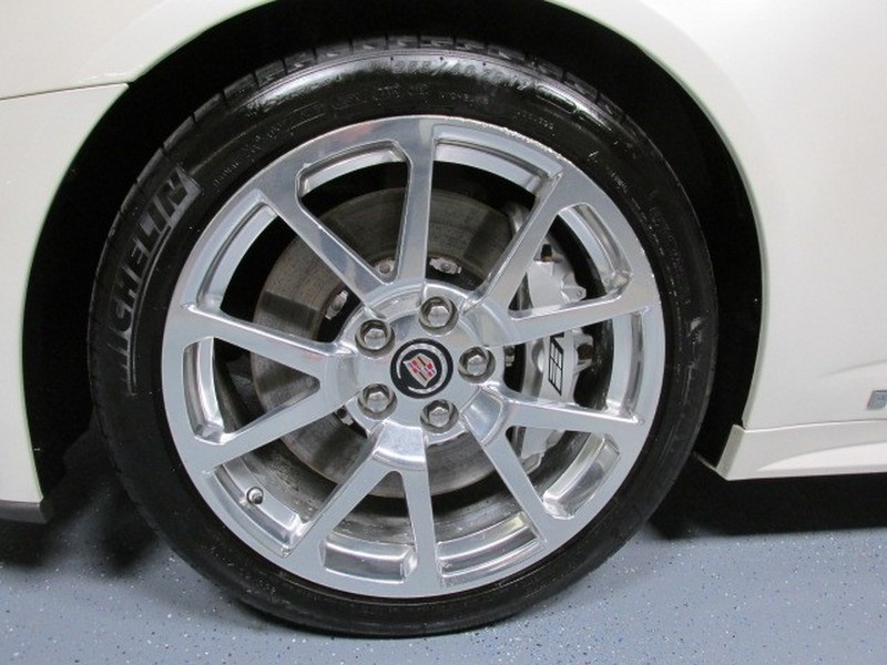 2009 Cadillac CTS-V Sedan - White Diamond Tricoat