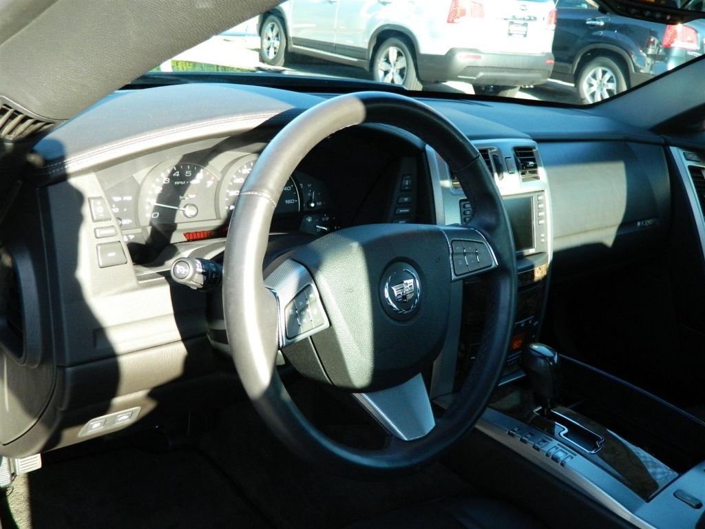 2009 Cadillac XLR-V Interior