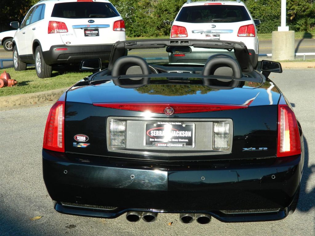 2009 Cadillac XLR-V