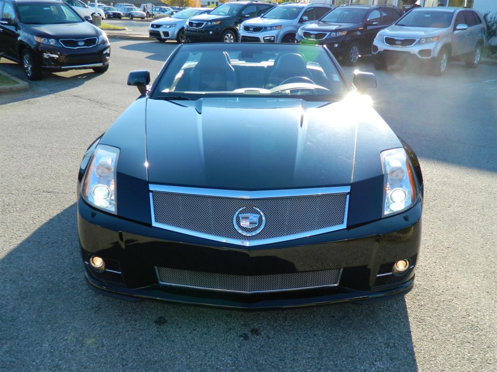 2009 Cadillac XLR-V