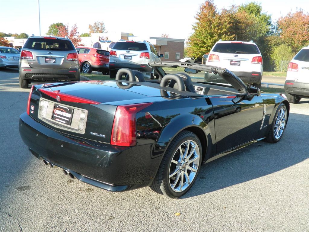 2009 Cadillac XLR-V