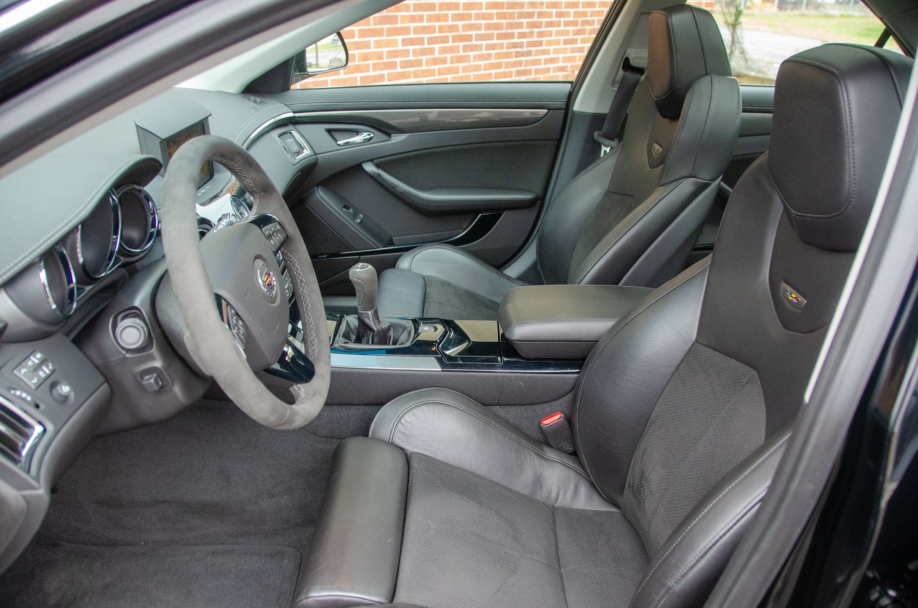 2010 Cadillac CTS-V in Black Raven