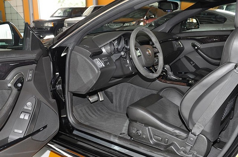 2011 Cadillac CTS-V Coupe - Black Raven