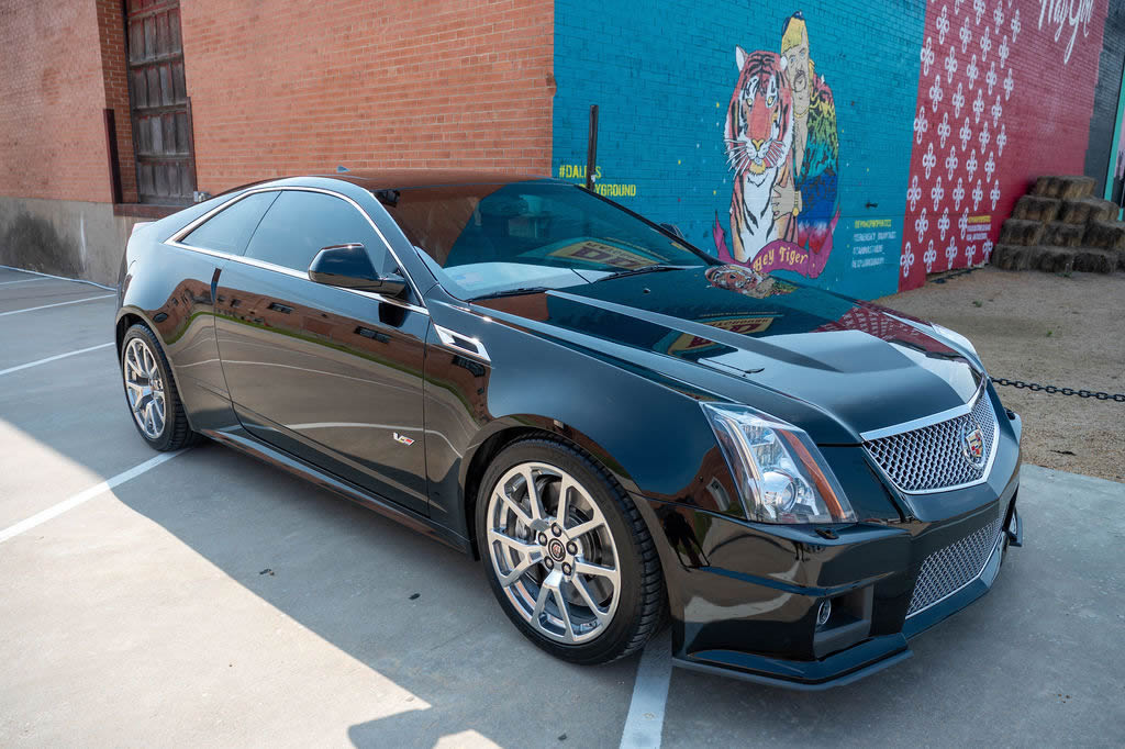 2011 Cadillac CTS-V Coupe in Black Raven