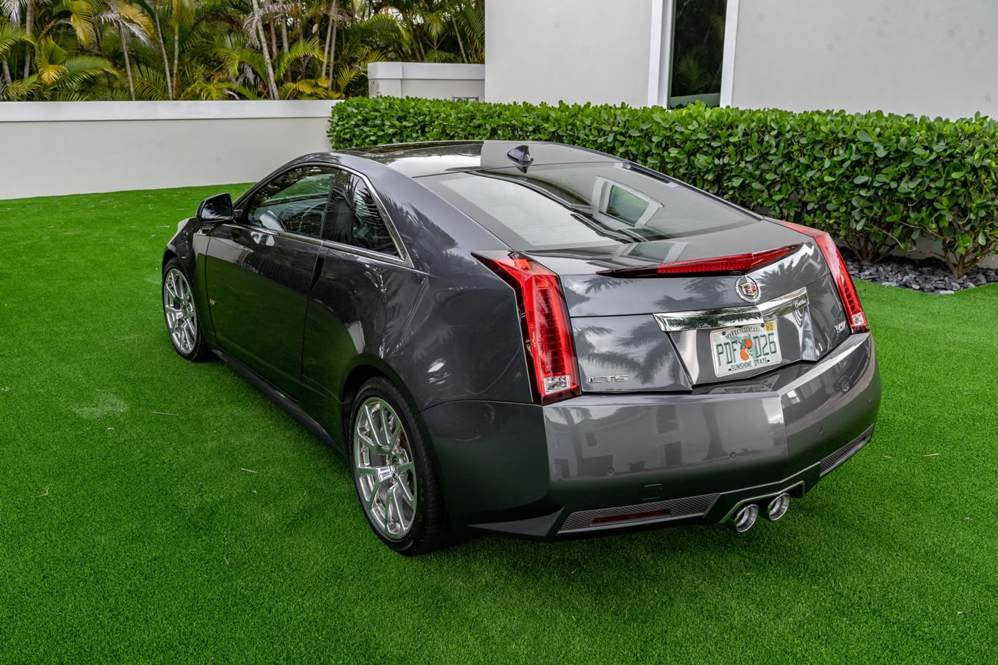 2011 Cadillac CTS-V Coupe in Thunder Gray Chromaflair