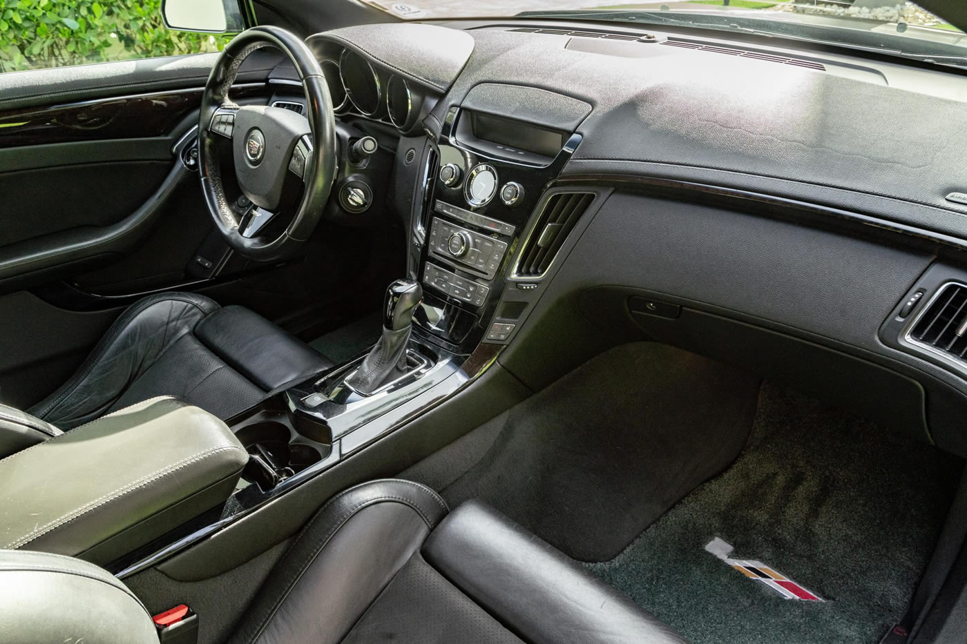 2011 Cadillac CTS-V Coupe in Thunder Gray Chromaflair