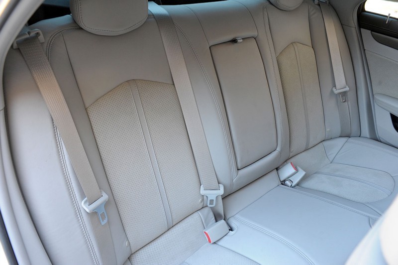 2011 Cadillac CTS-V Sedan - White Diamond Tricoat