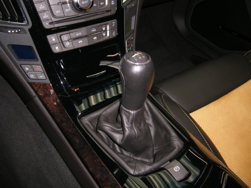 2012 Cadillac CTS-V Coupe in Black Raven