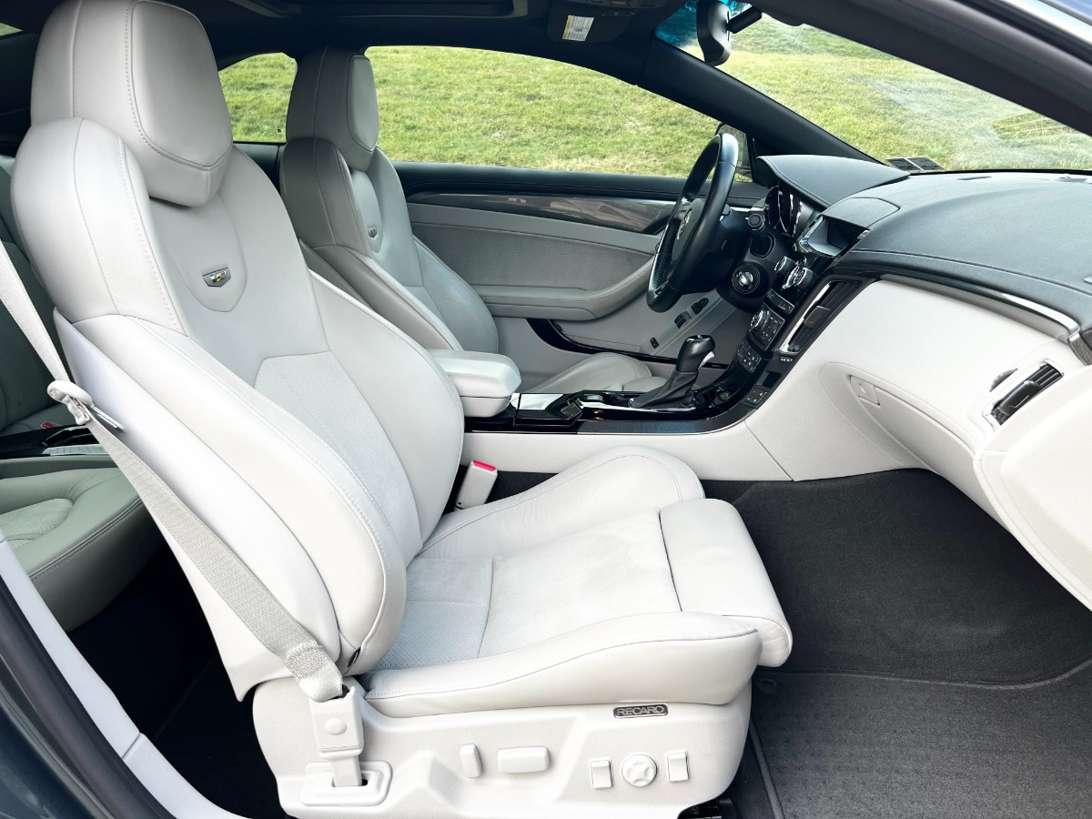 2012 Cadillac CTS-V Coupe in Thunder Gray Metallic Chromaflair