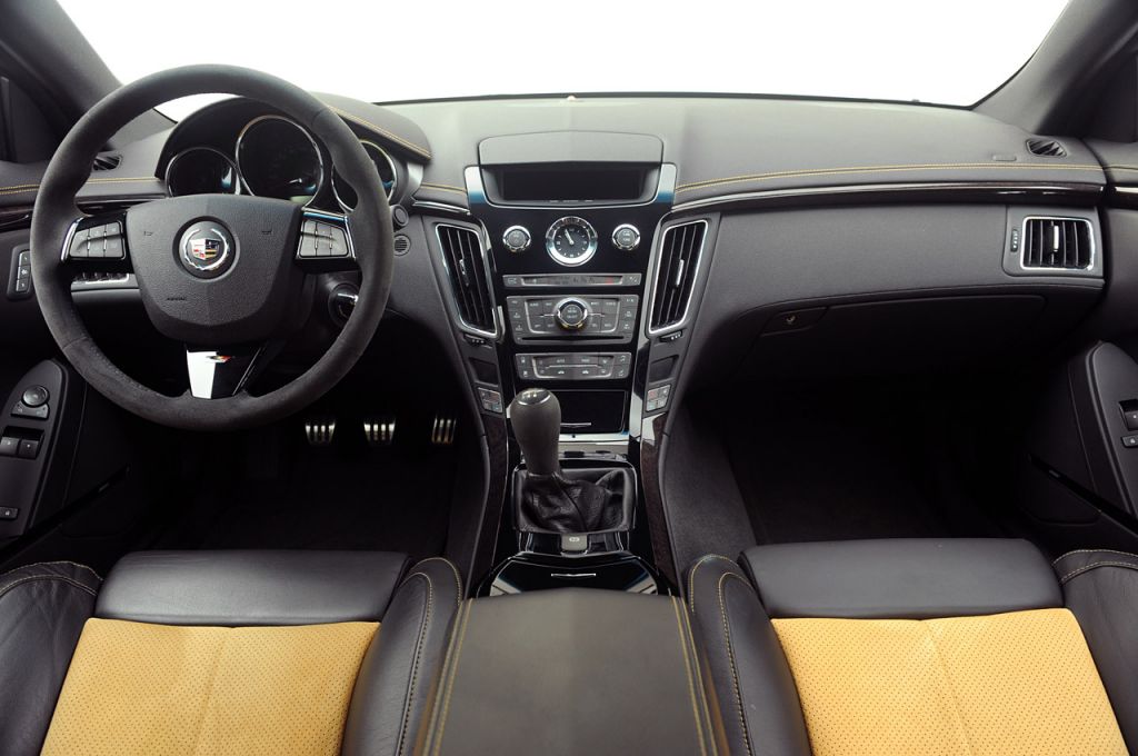 2012 Cadillac CTS-V Coupe Interior