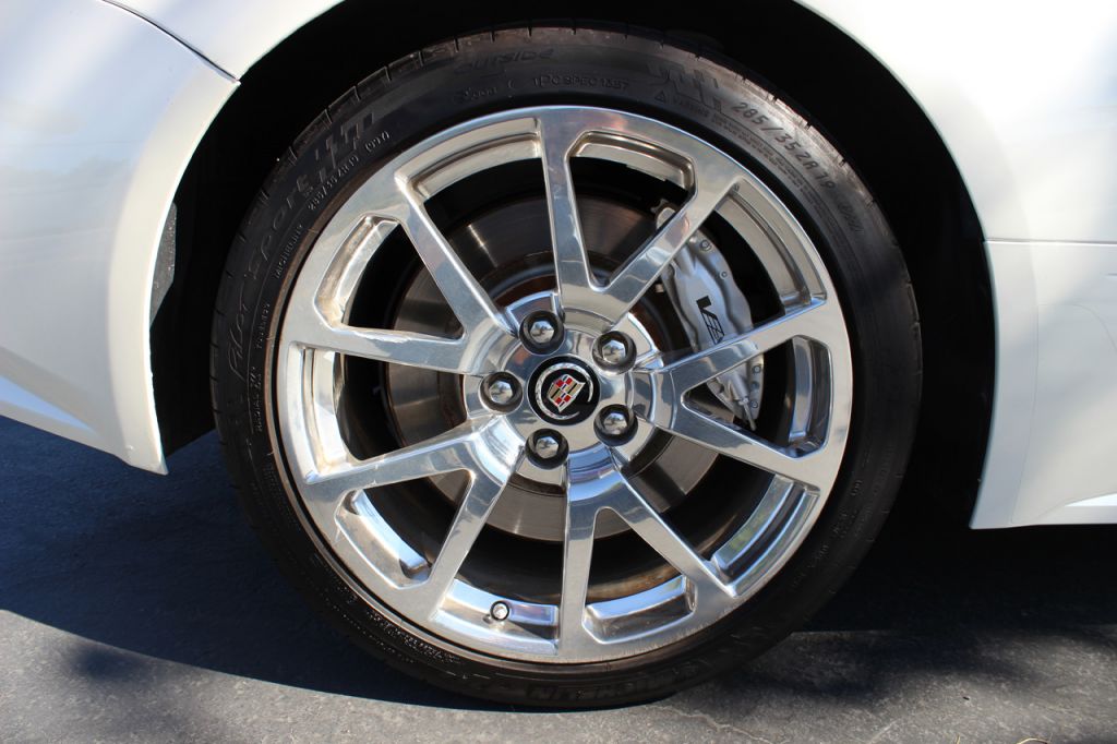 2012 Cadillac CTS-V Coupe - White Diamond Tricoat