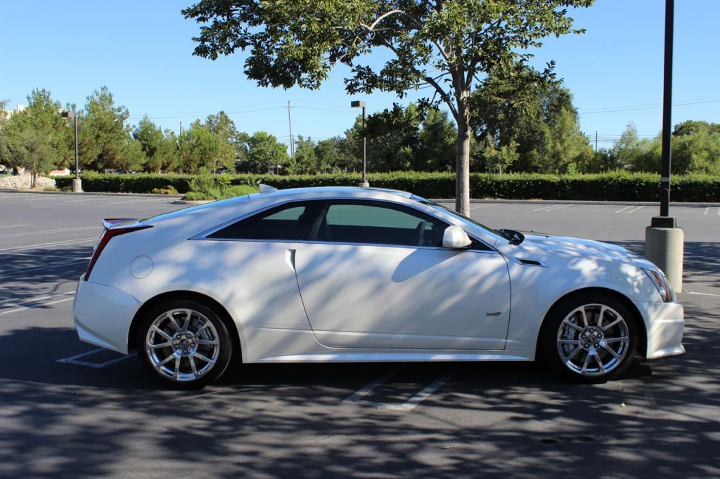 2012 Cadillac CTS-V Coupe - White Diamond Tricoat