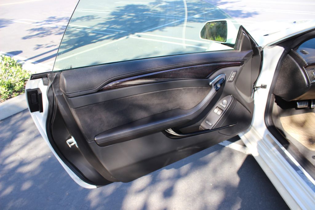 2012 Cadillac CTS-V Coupe - White Diamond Tricoat