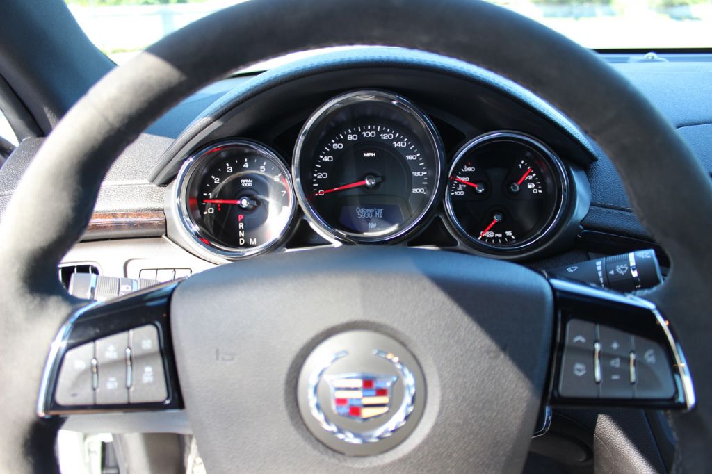 2012 Cadillac CTS-V Coupe - White Diamond Tricoat