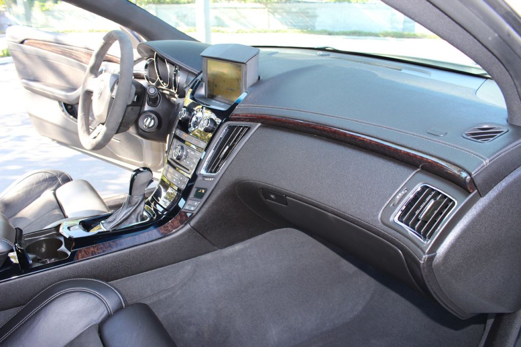 2012 Cadillac CTS-V Coupe - White Diamond Tricoat