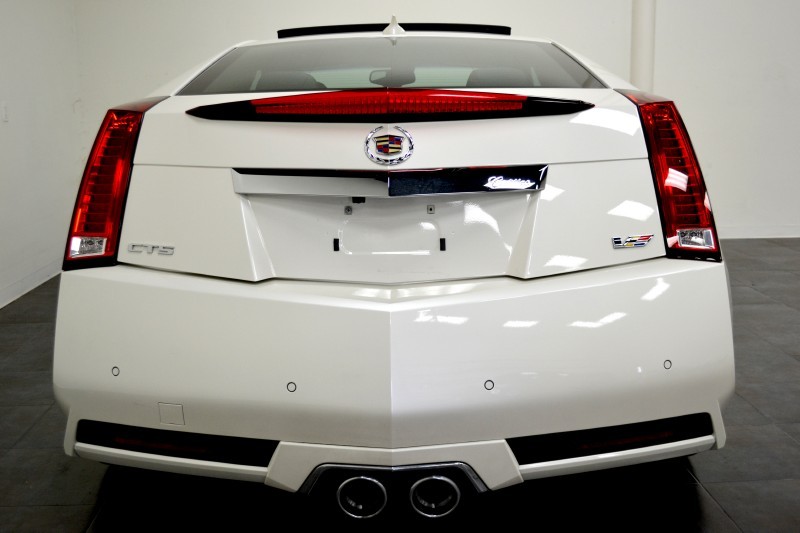 2012 Cadillac CTS-V Coupe - White Diamond Tricoat