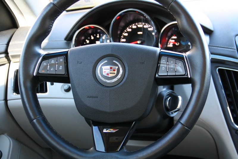 2012 Cadillac CTS-V Sedan - White Diamond Tricoat