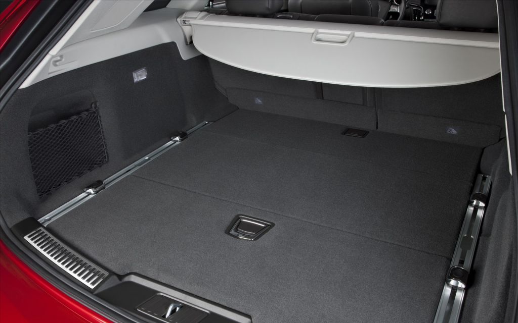2012 Cadillac CTS-V Sport Wagon Interior