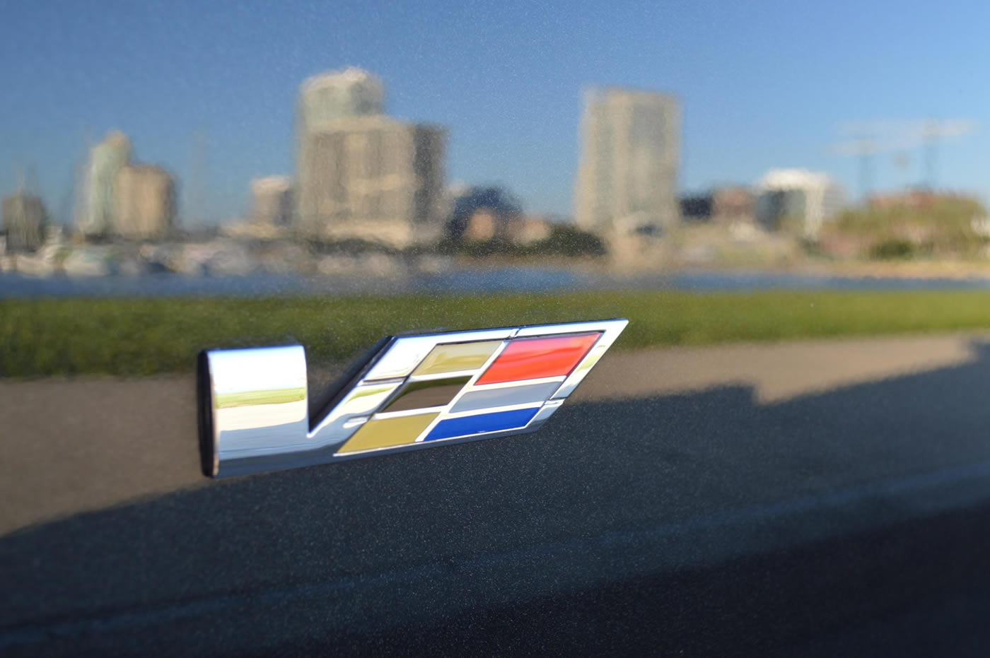 2012 Cadillac CTS-V Wagon in Black Diamond Tricoat