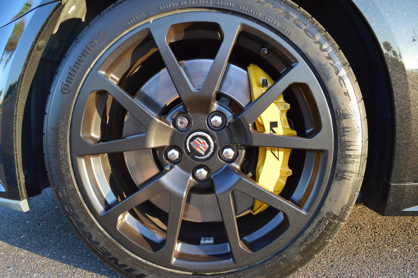 2012 Cadillac CTS-V Wagon in Black Diamond Tricoat