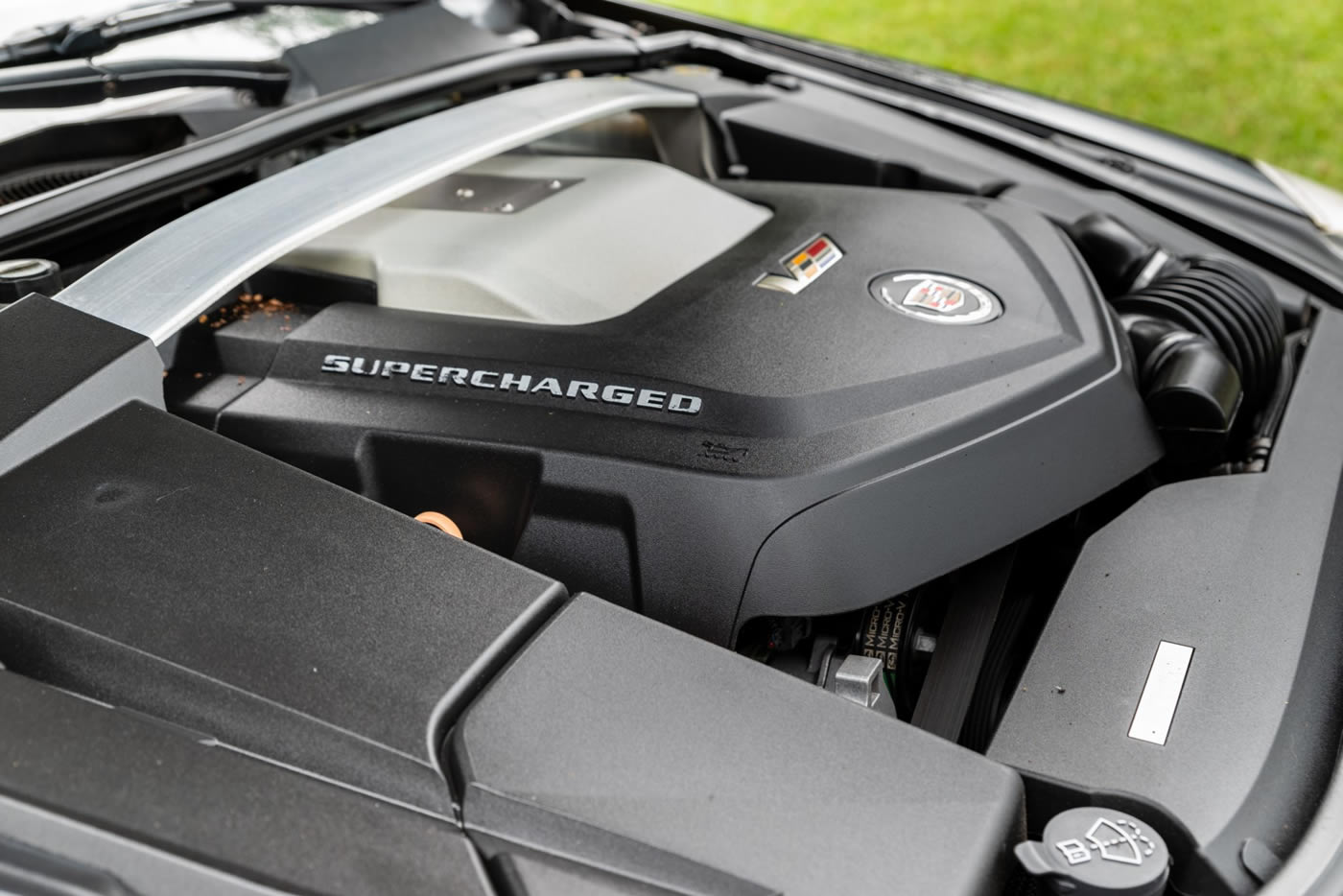 2012 Cadillac CTS-V Wagon in Black Raven