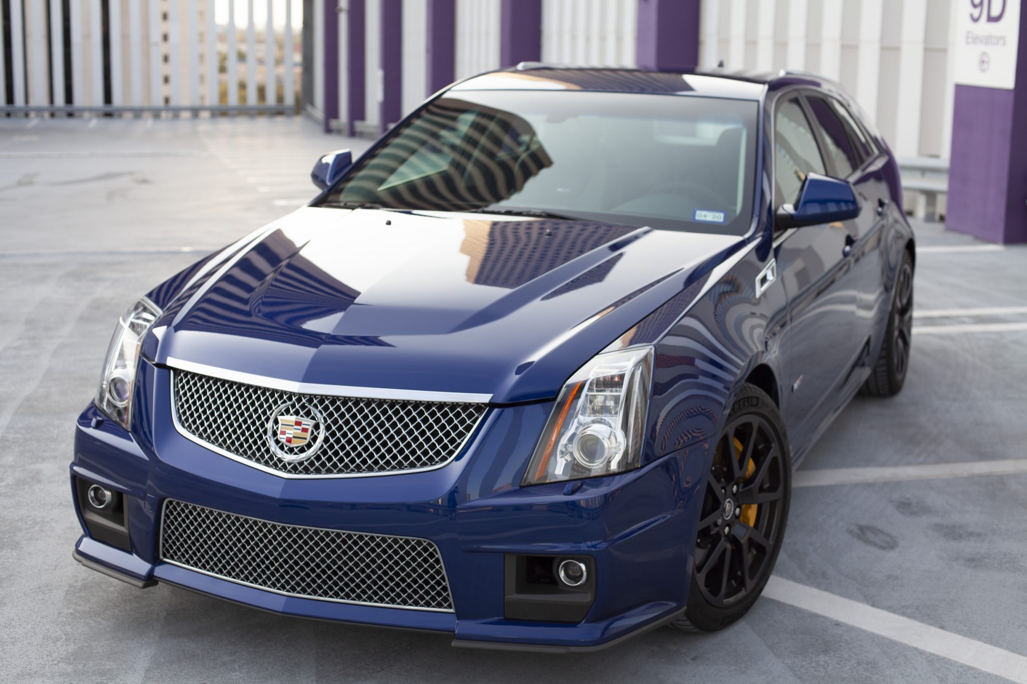 2012 Cadillac CTS-V Wagon in Opulent Blue Metallic