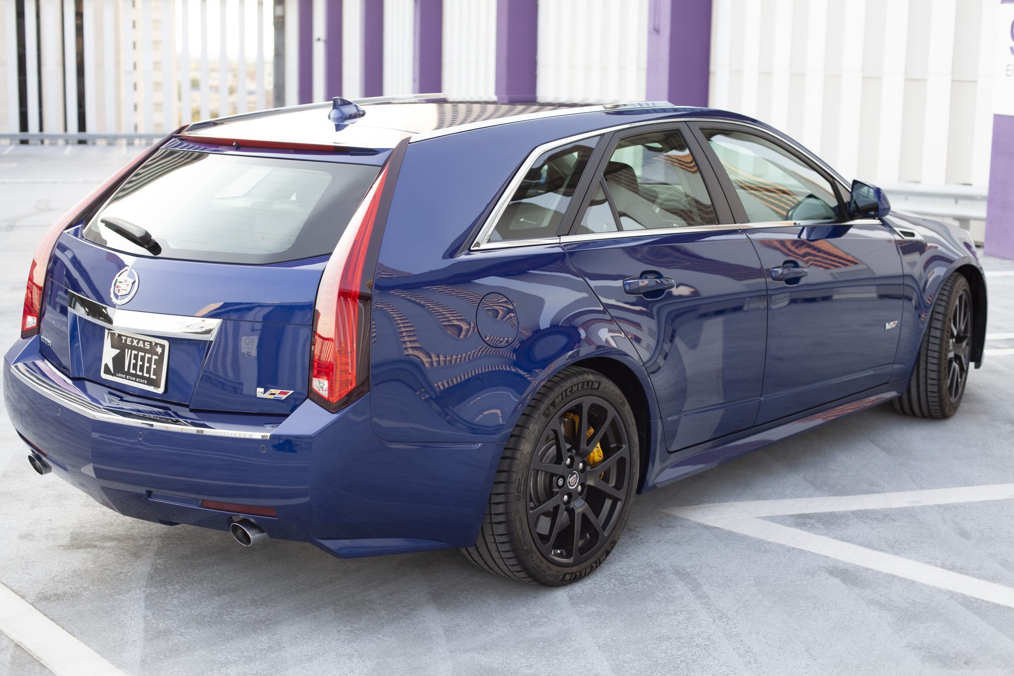 2012 Cadillac CTS-V Wagon in Opulent Blue Metallic