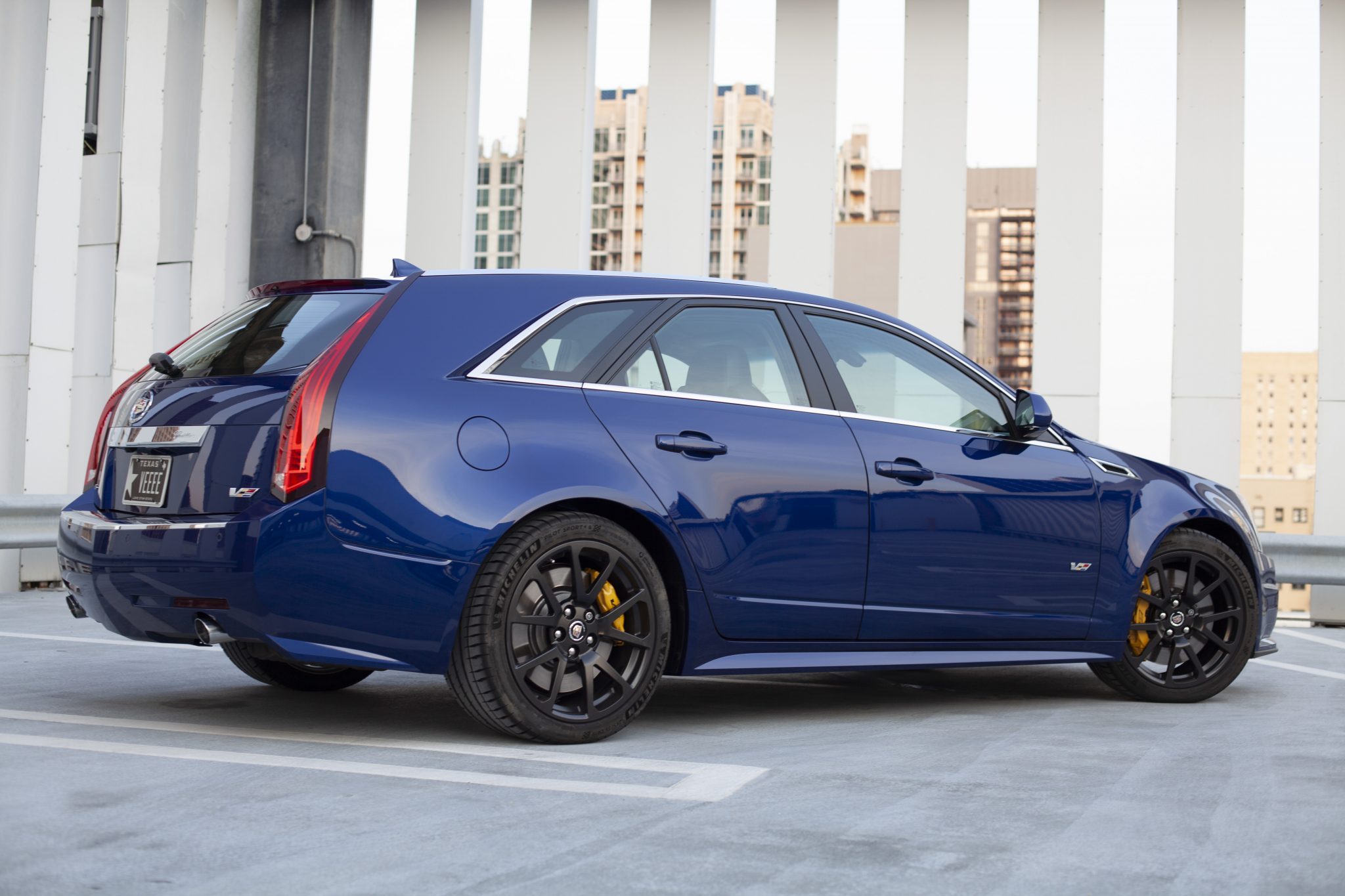 2012 Cadillac CTS-V Wagon in Opulent Blue Metallic