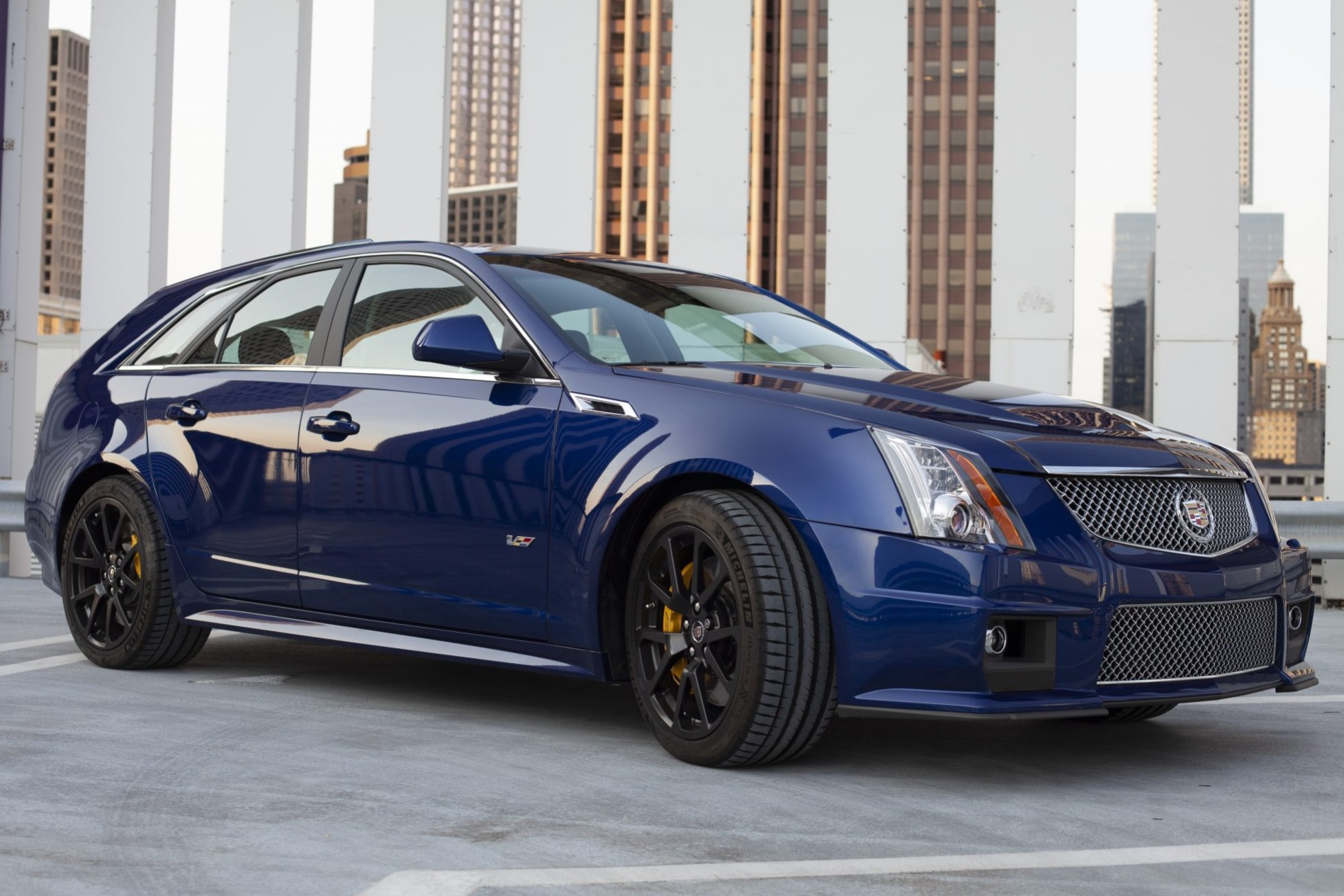 2012 Cadillac CTS-V Wagon in Opulent Blue Metallic