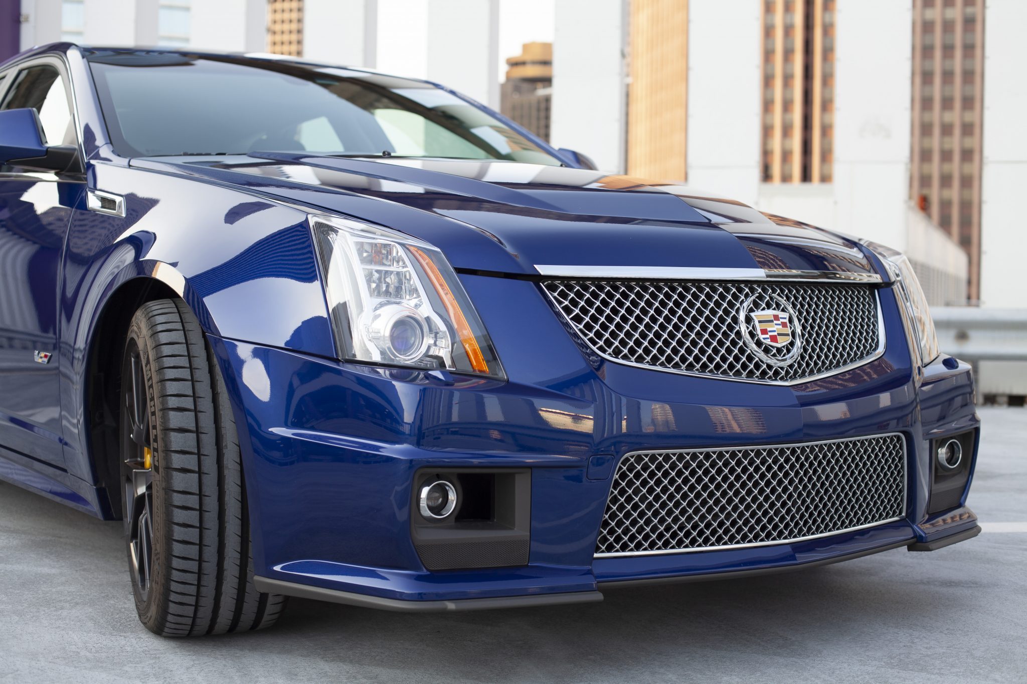 2012 Cadillac CTS-V Wagon in Opulent Blue Metallic