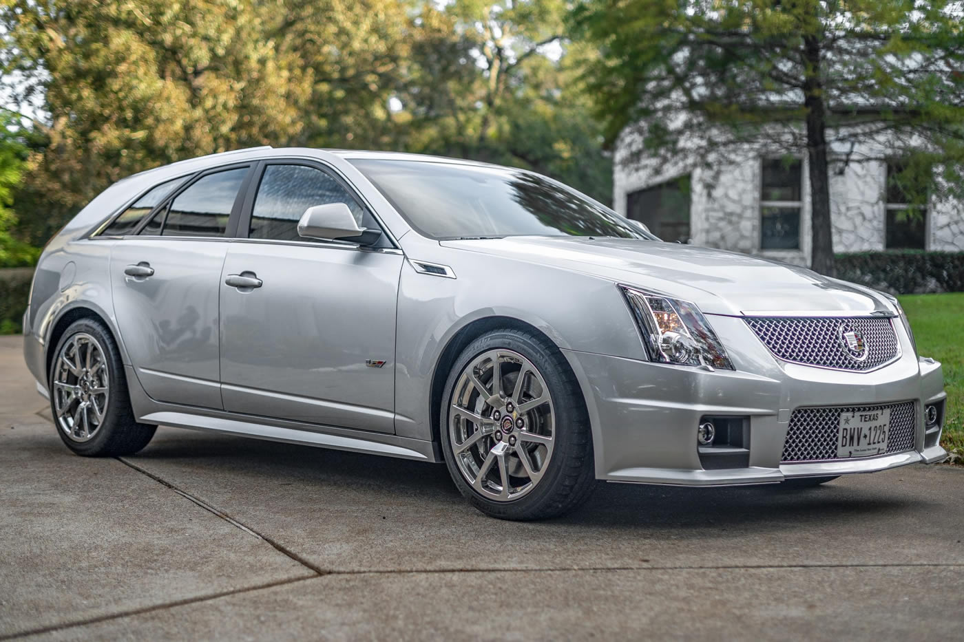 2012 Cadillac CTS-V Wagon in Radiant Silver Metallic