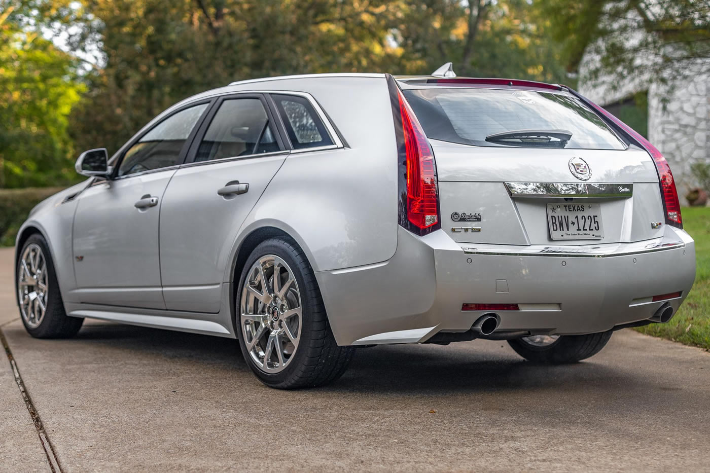 2012 Cadillac CTS-V Wagon in Radiant Silver Metallic