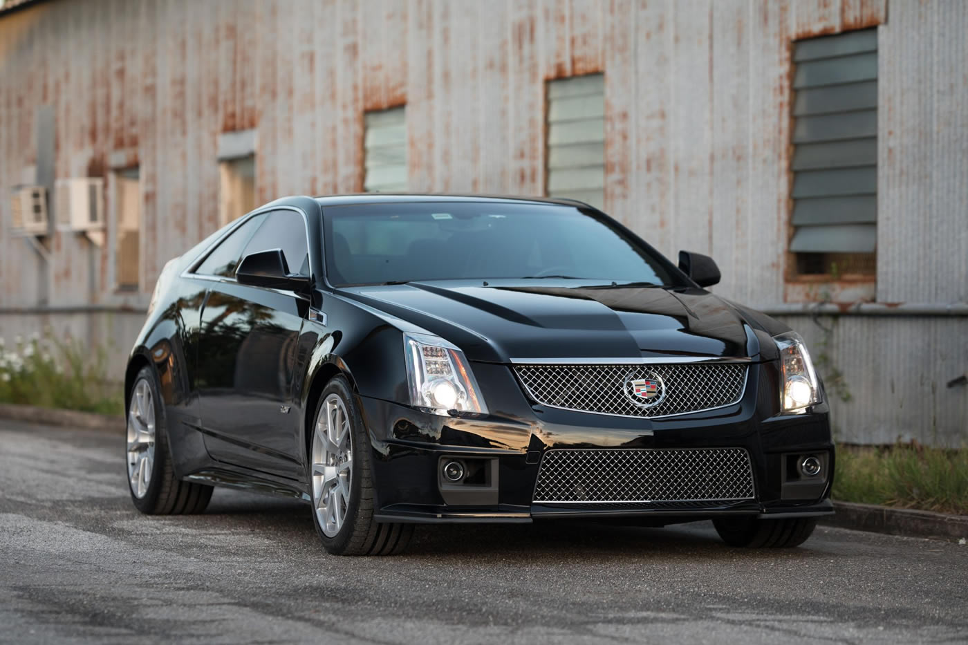 2013 Cadillac CTS-V Coupe in Black Diamond Tricoat