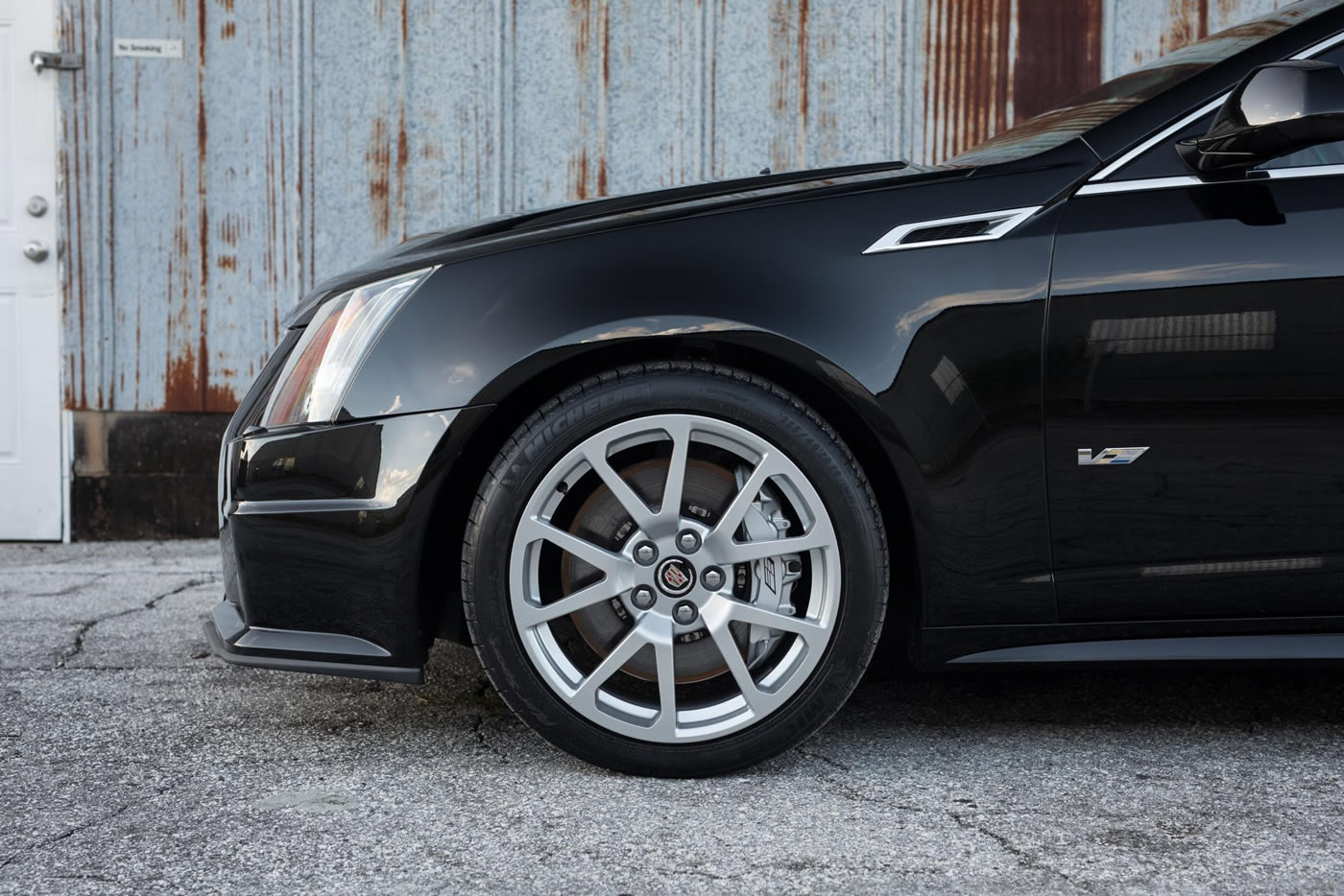2013 Cadillac CTS-V Coupe in Black Diamond Tricoat