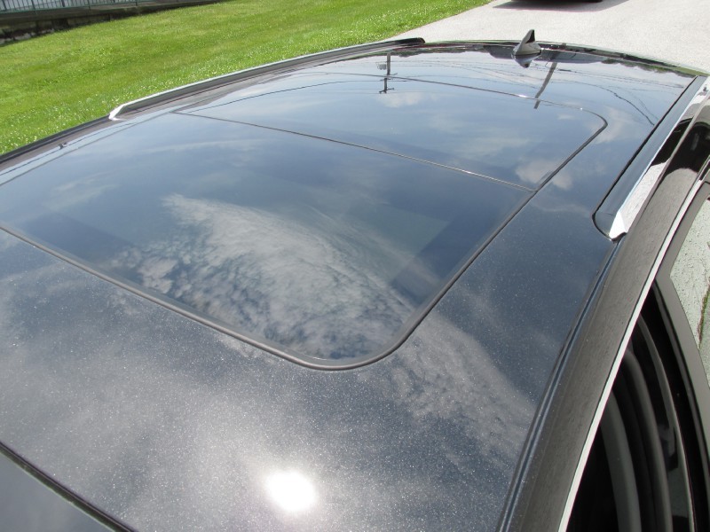 2013 Cadillac CTS-V Wagon in Black Diamond Tricoat