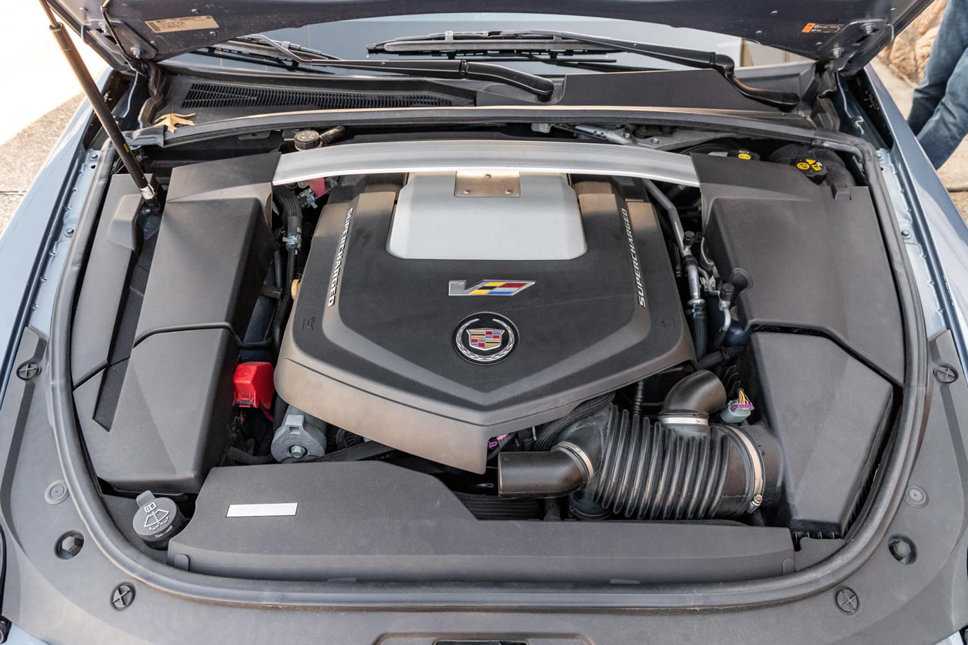 2013 Cadillac CTS-V Wagon in Stealth Blue Metallic