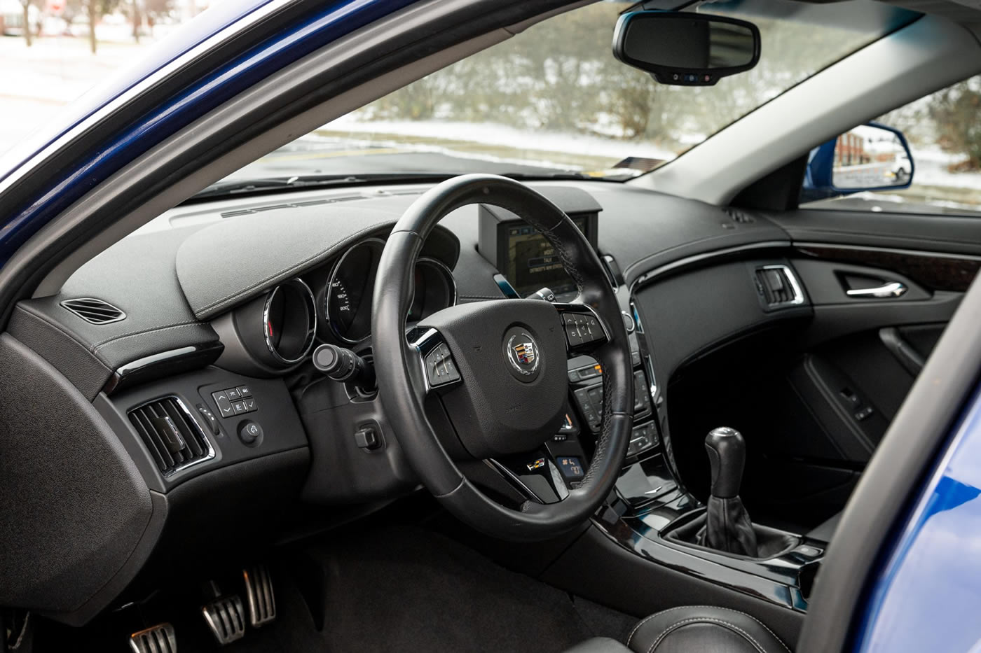 2014 Cadillac CTS-V Wagon 6-Speed in Opulent Blue Metallic