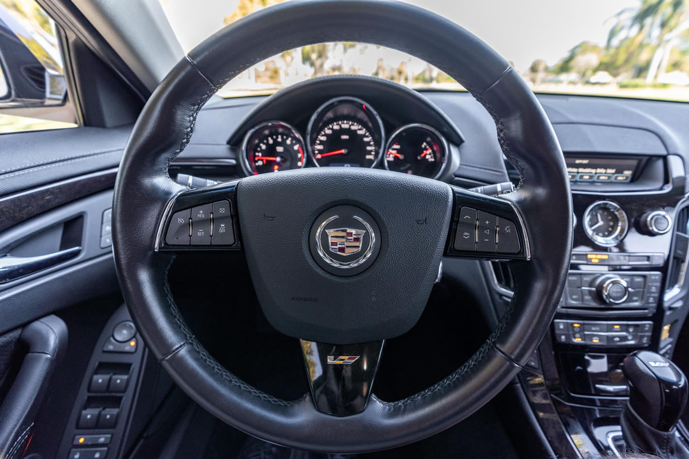 2014 Cadillac CTS-V Wagon in Black Diamond Tricoat