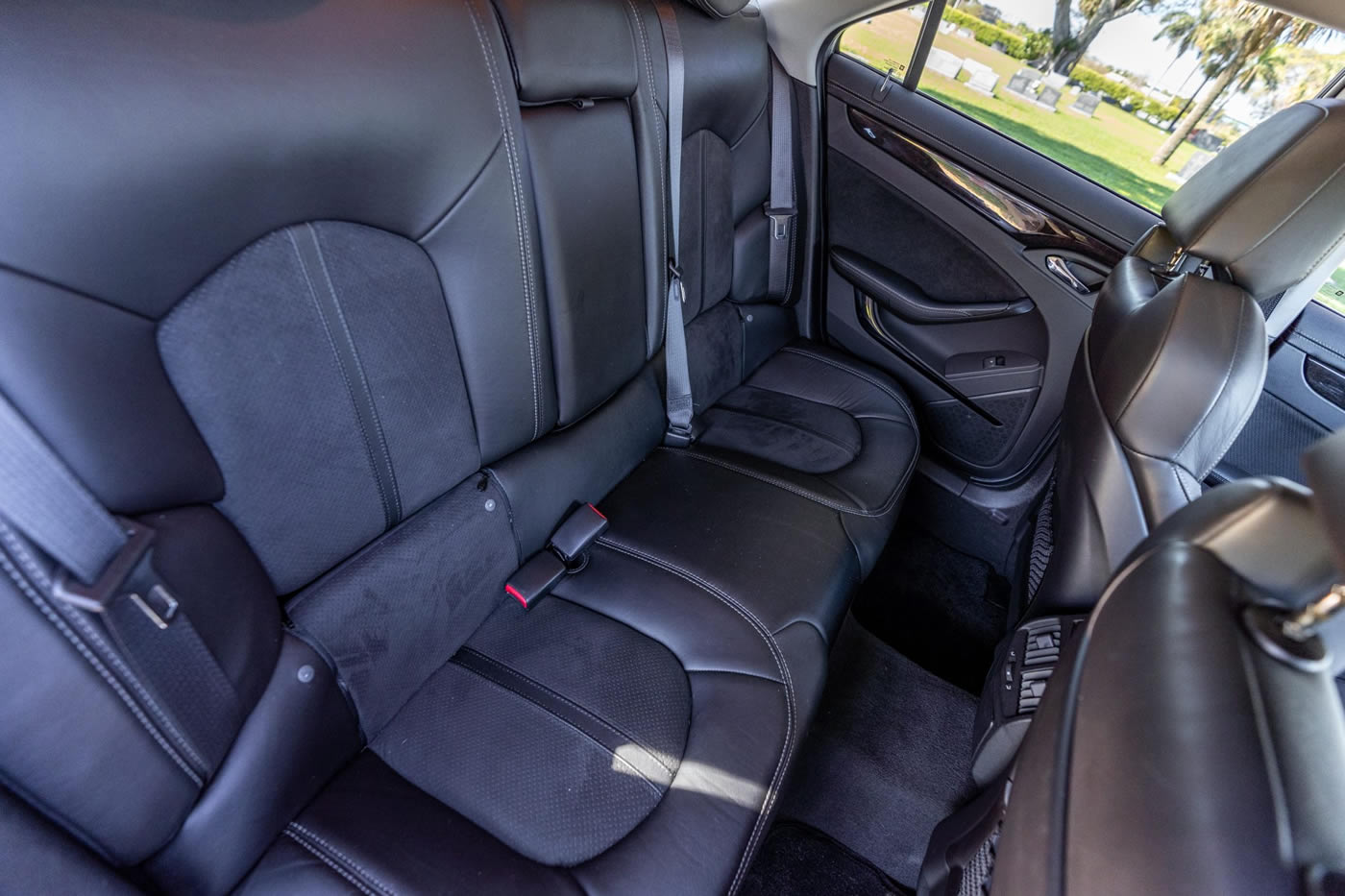 2014 Cadillac CTS-V Wagon in Black Diamond Tricoat