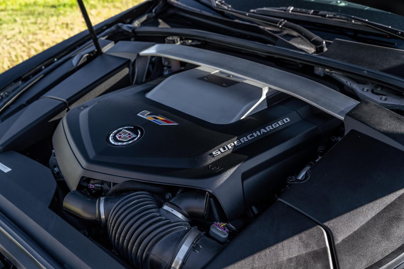 2014 Cadillac CTS-V Wagon in Black Diamond Tricoat