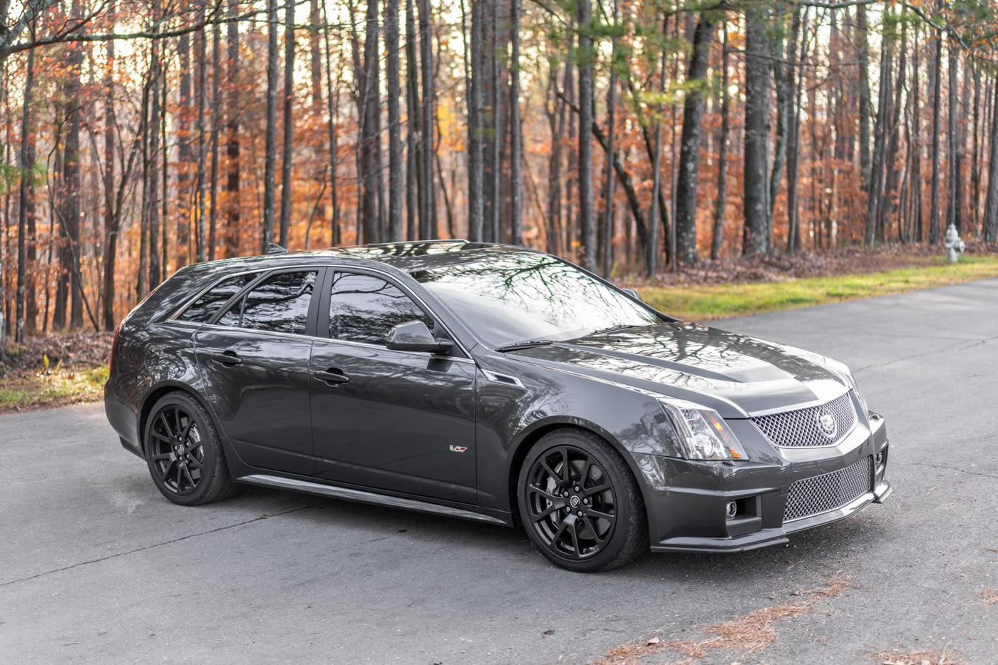 2014 Cadillac CTS-V Wagon in Phantom Gray Metallic