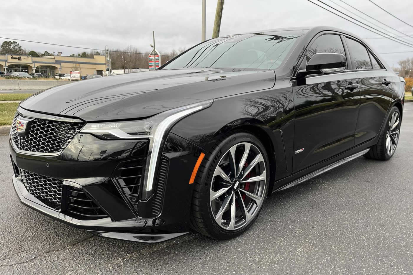 2022 Cadillac CT4-V Black Wing in Black Raven