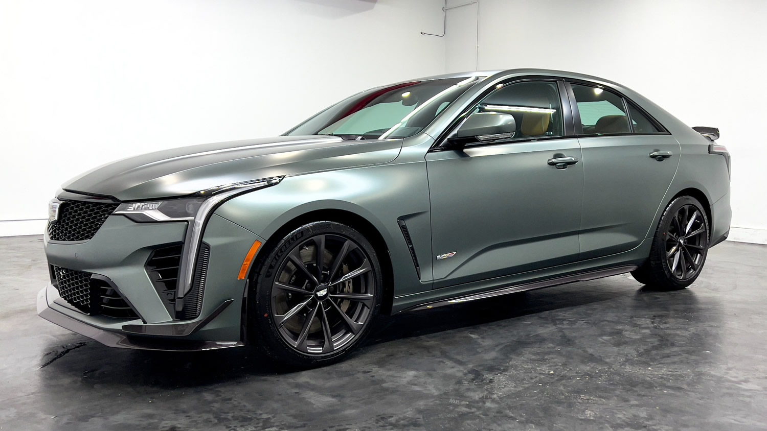 2022 Cadillac CT4-V Blackwing in Dark Emerald Frost