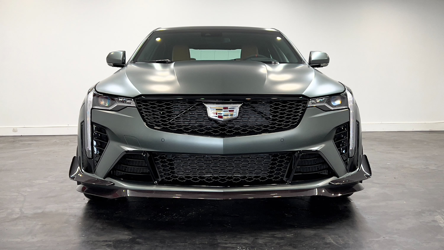 2022 Cadillac CT4-V Blackwing in Dark Emerald Frost