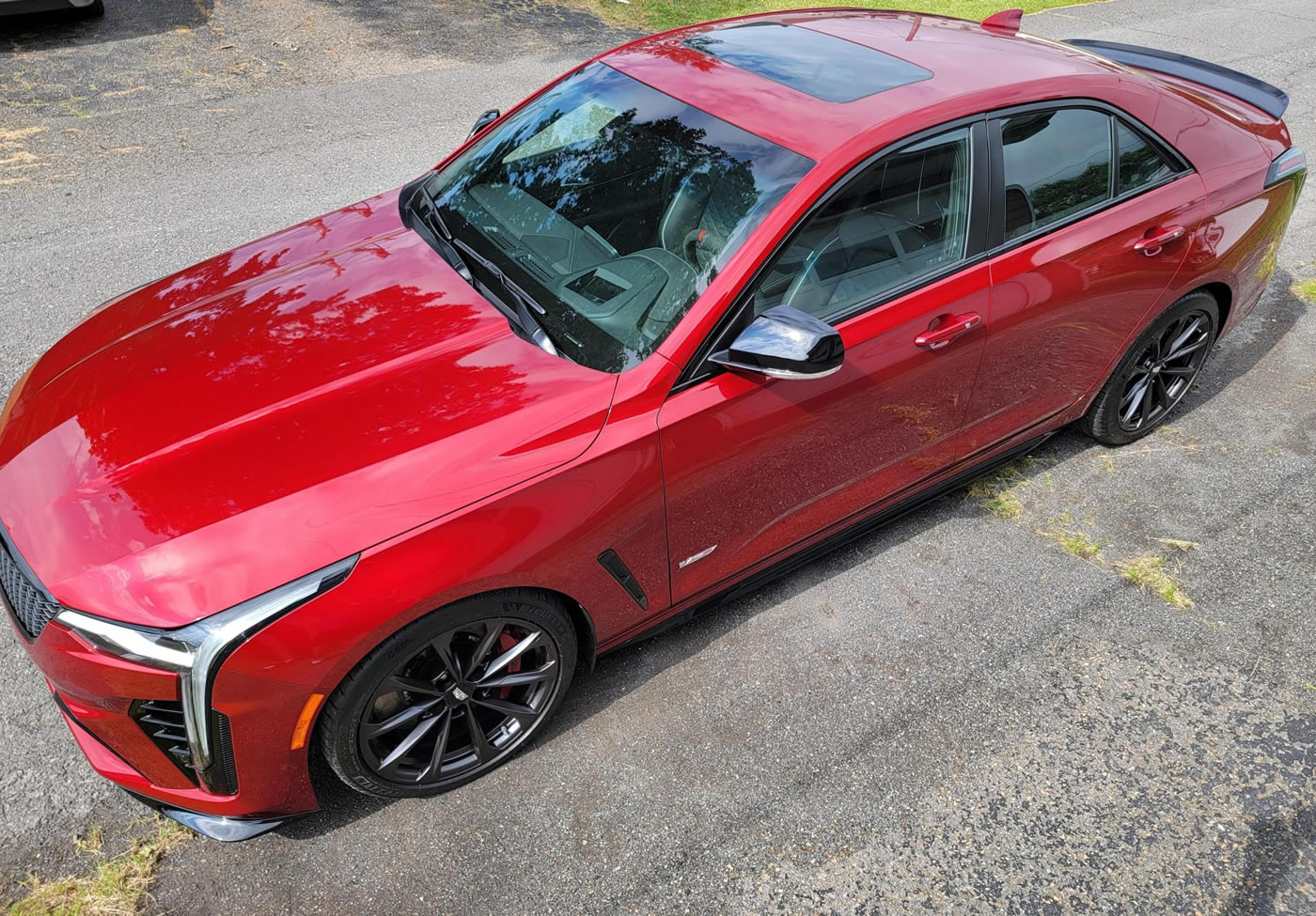 2022 Cadillac CT4-V Blackwing in Infrared Tintcoat