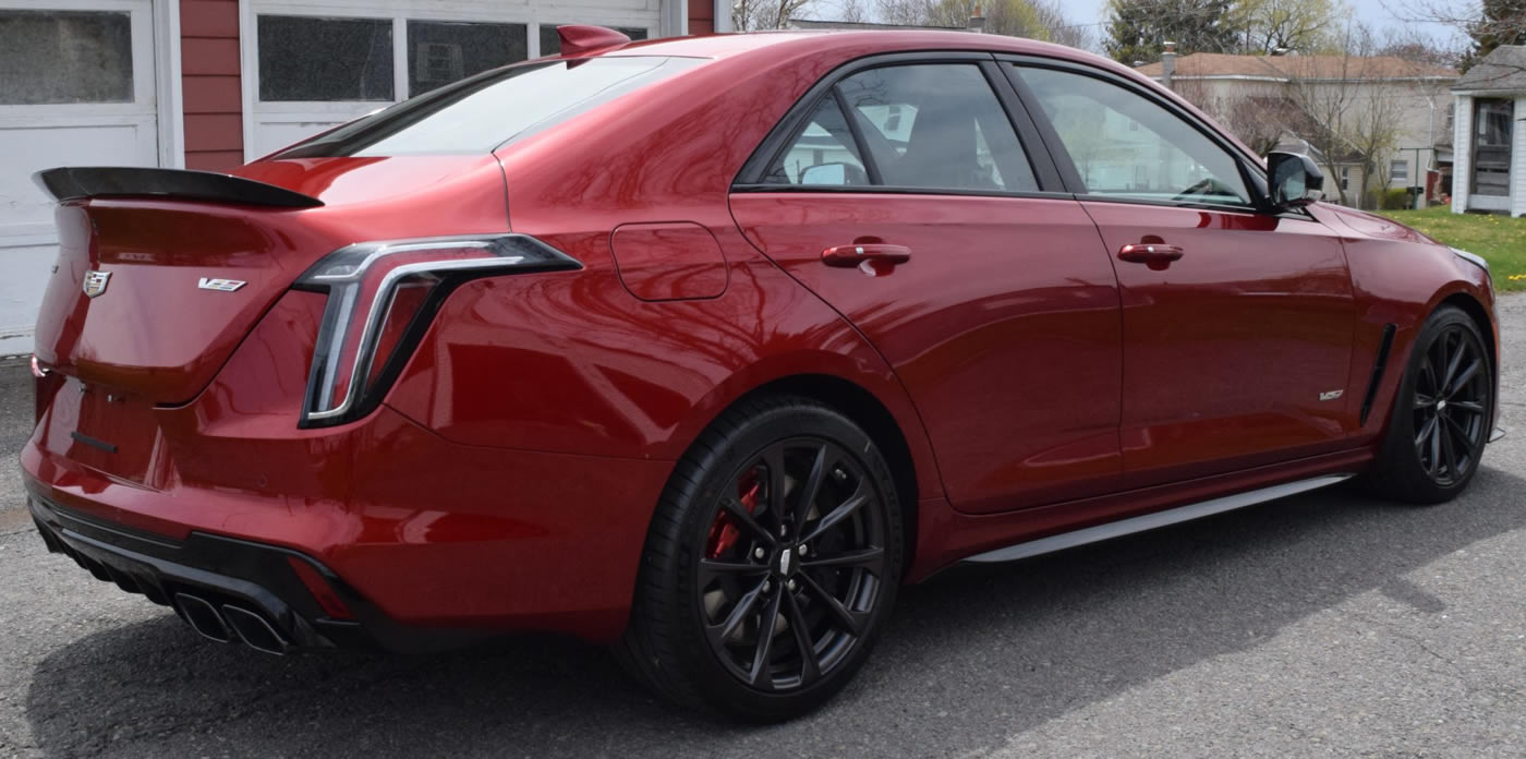 2022 Cadillac CT4-V Blackwing in Infrared Tintcoat